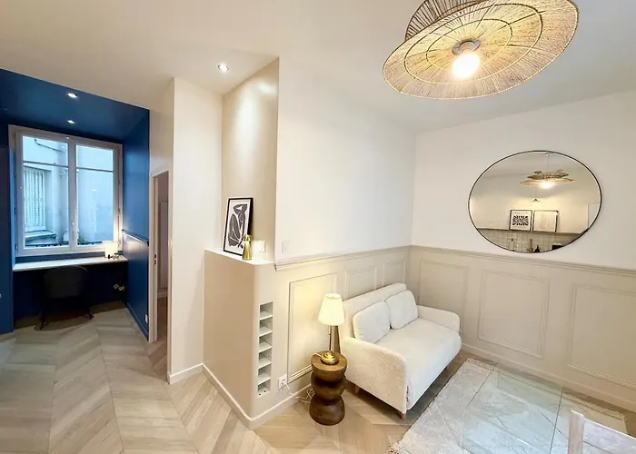 Apartman L Escapade Du 9ᵉ Appartement Elegant Et Confortable Au Coeur De Paris